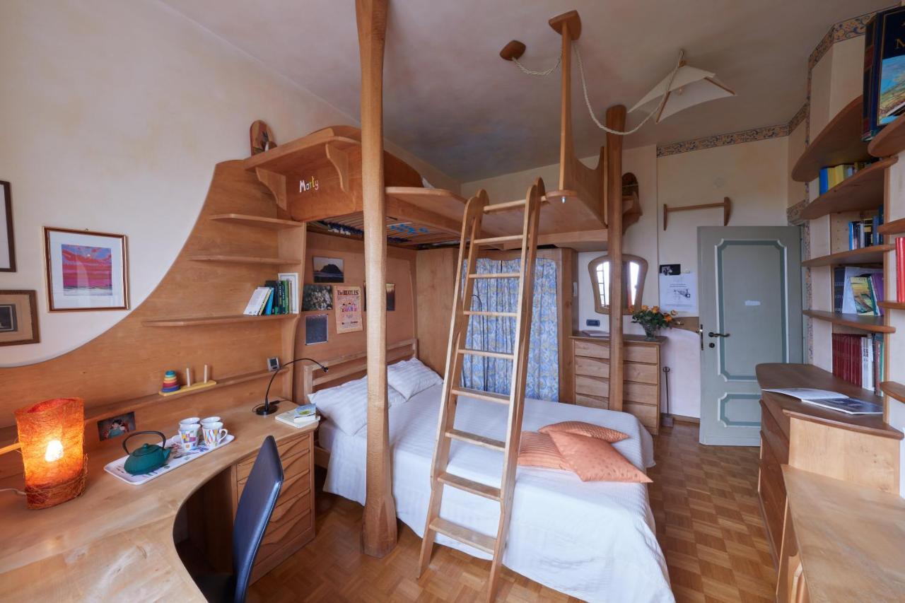 Queen Room with Garden View