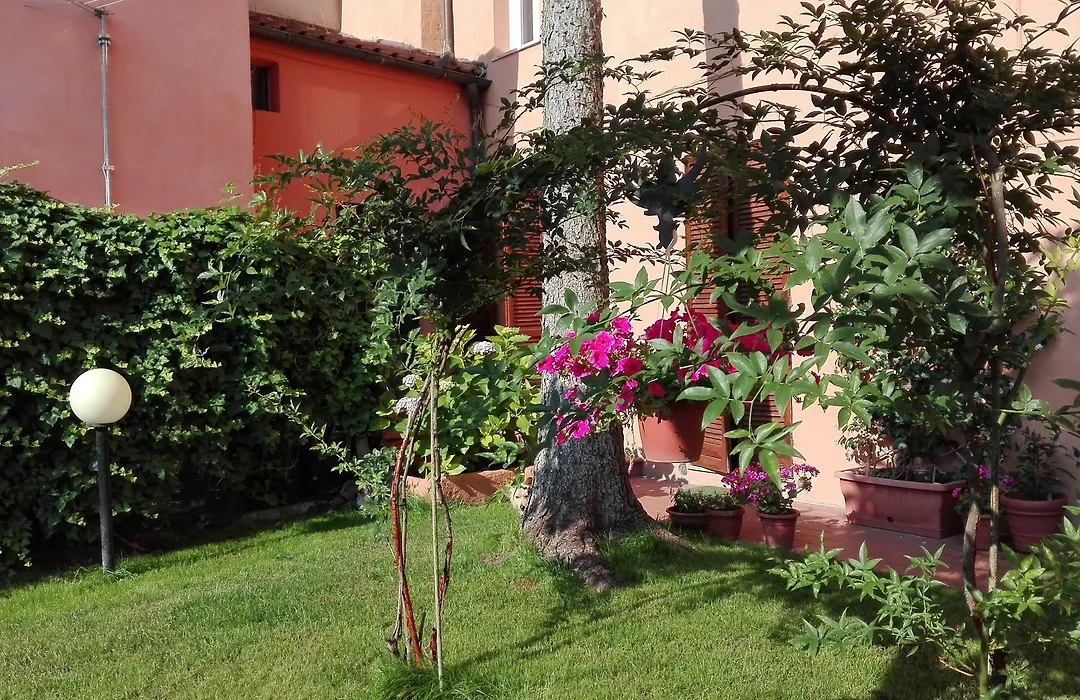 Al Giardino Di Alice B&B-1